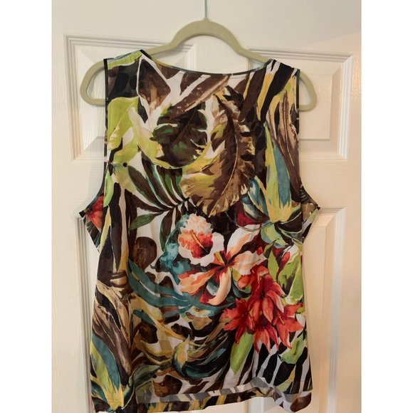 Chico's Multicolor Sleeveless V Neck Floral Crop Top 16/18 - Picture 2 of 4